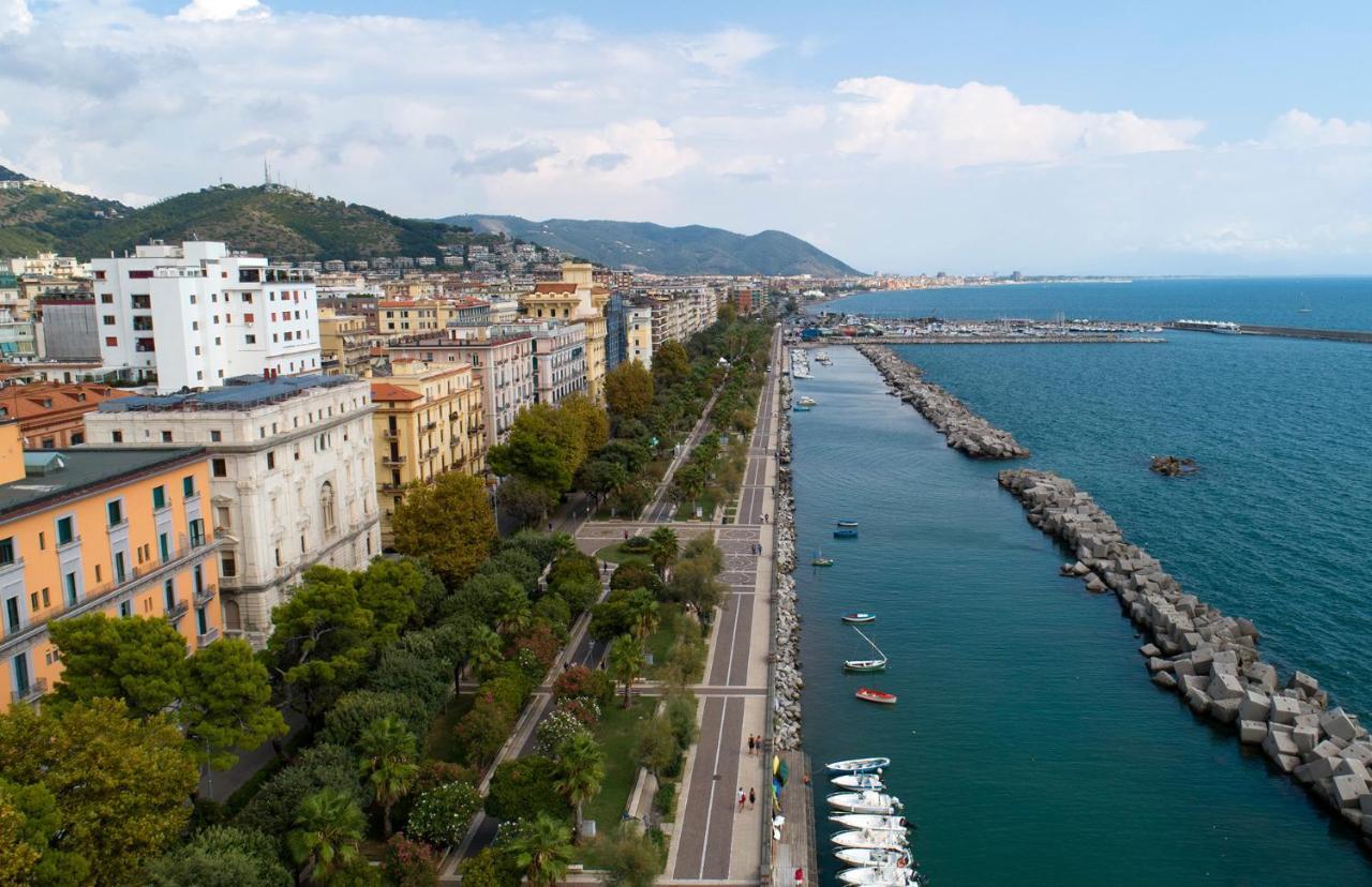 La Casa Sugli Archi Salerno Exterior foto